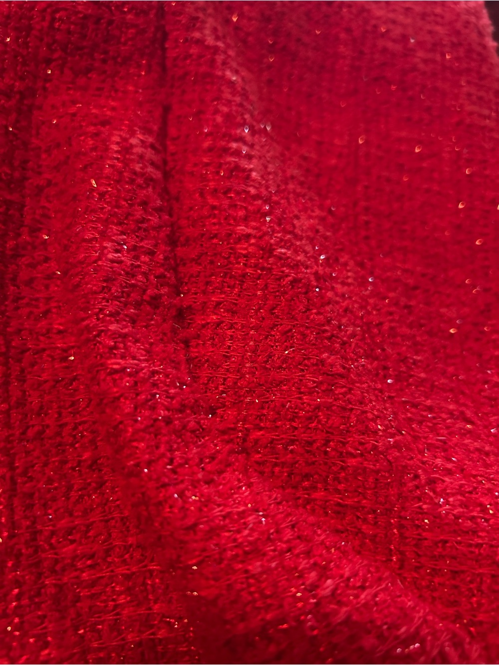 Taylor cherry Red shimmer Tweed Sleeveless rhinestone button cocktail dress. - Picture 11 of 13